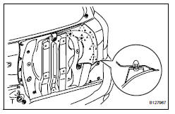 Toyota RAV4. Remove upper back door outside garnish sub-assembly rh