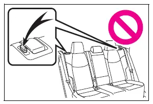 Adjusting the seats