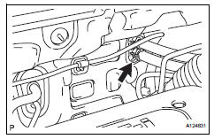 Toyota RAV4. Disconnect heater water outlet hose