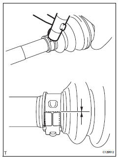 Toyota RAV4. Install front axle outboard joint boot clamp lh