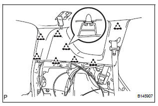 Toyota RAV4. Remove inner roof side garnish assembly lh (w/o rear no. 2 Seat)