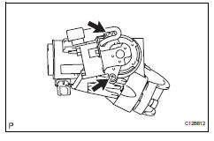 Toyota RAV4. Remove ignition or starter switch assembly